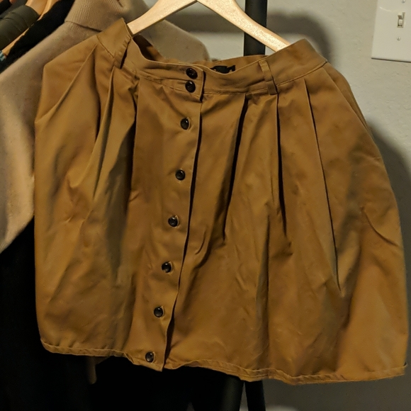 Vintage khaki skirt - Picture 1 of 6